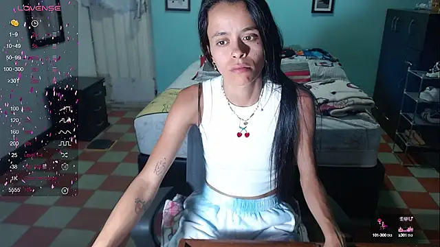Snapshot of Mia_sexy18_ chatting on 16, 12, 2024 Mia sexy18 online show from 16, 12, 2024