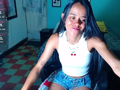 Snapshot of Mia_sexy18_ chatting on 9, 3, 2025 Mia sexy18 online show from 9, 3, 2025
