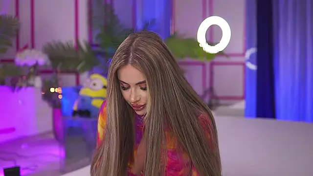 AshleySinn online show from 9, 1, 2025