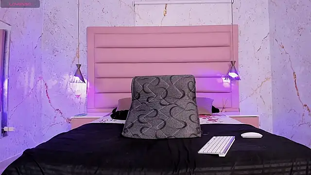 Snapshot of Scarleett_22 chatting on 26, 1, 2025 Scarleett 22 online show from 26, 1, 2025