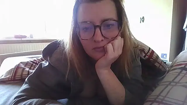 Snapshot of LiquidLeonie chatting on 19, 3, 2026 LiquidLeonie online show from 19, 3, 2026