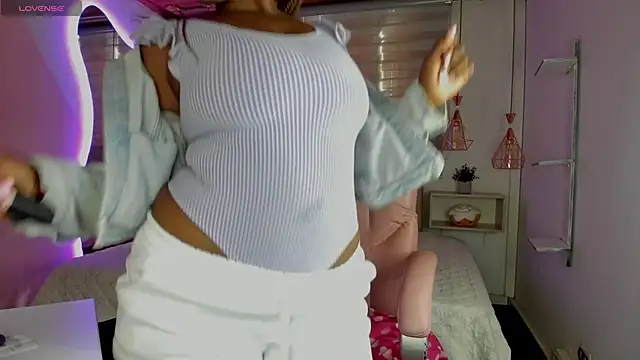 aleja17 xxx online show from 24, 9, 2025