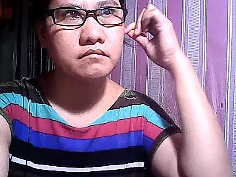 sweetsosie18 online show from 14, 2, 2025