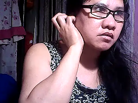 sweetsosie18 online show from 25, 2, 2025