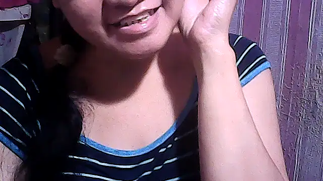 Snapshot of sweetsosie18 chatting on 15, 9, 2025 sweetsosie18 online show from 15, 9, 2025