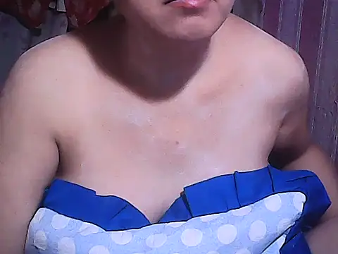 Snapshot of sweetsosie18 chatting on 2, 10, 2025 sweetsosie18 online show from 2, 10, 2025