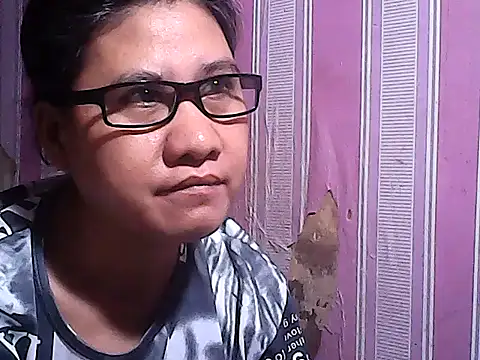 Snapshot of sweetsosie18 chatting on 8, 10, 2025 sweetsosie18 online show from 8, 10, 2025