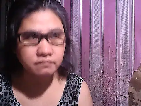 Snapshot of sweetsosie18 chatting on 10, 10, 2025 sweetsosie18 online show from 10, 10, 2025