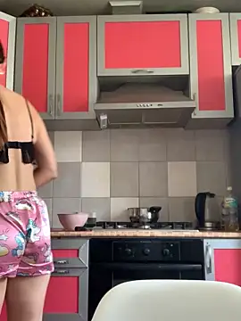 SeducingYoghourt online show from 16, 9, 2025