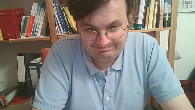 Snapshot of makau1 chatting on 21, 4, 2026 makau1 online show from 21, 4, 2026