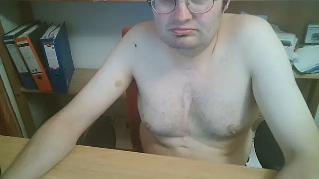 Snapshot of makau1 chatting on 2, 6, 2026 makau1 online show from 2, 6, 2026