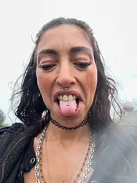 Snapshot of amanilouve chatting on 31, 3, 2026 amanilouve online show from 31, 3, 2026