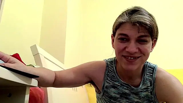 Snapshot of MercyLove chatting on 2, 3, 2025 MercyLove online show from 2, 3, 2025