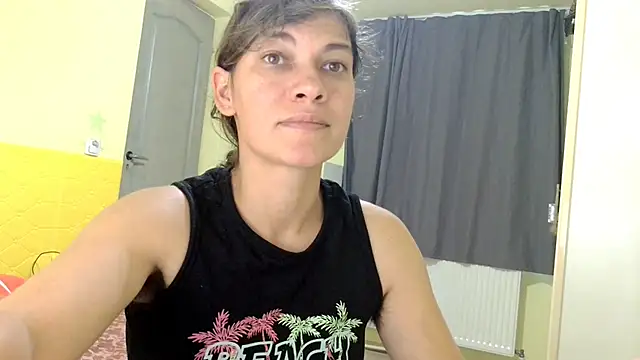 Snapshot of MercyLove chatting on 13, 9, 2025 MercyLove online show from 13, 9, 2025