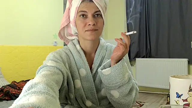 Snapshot of MercyLove chatting on 4, 10, 2025 MercyLove online show from 4, 10, 2025