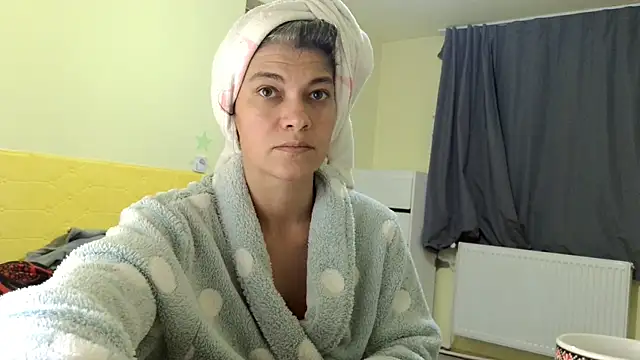 Snapshot of MercyLove chatting on 10, 10, 2025 MercyLove online show from 10, 10, 2025