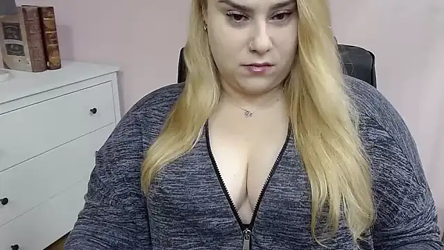 XgloryHAILEY online show from 28, 1, 2025