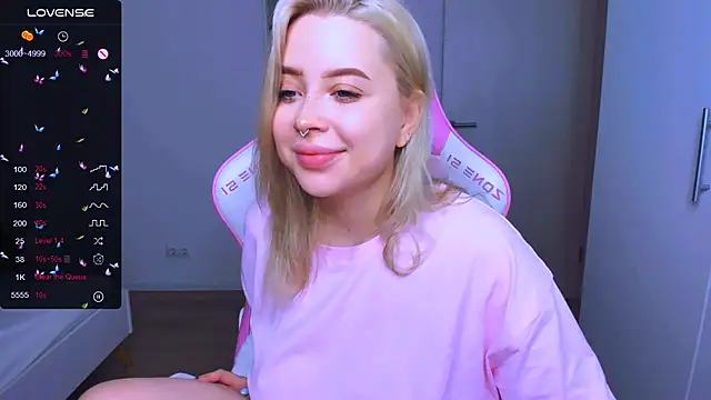 MonaLauu online show from 13, 12, 2024