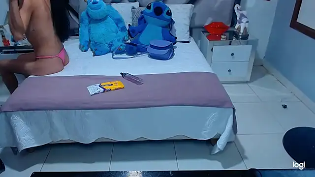 Snapshot of lady_Ary_xx chatting on 12, 1, 2025 lady Ary xx online show from 12, 1, 2025