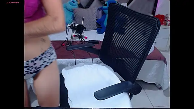 Snapshot of lady_Ary_xx chatting on 13, 2, 2025 lady Ary xx online show from 13, 2, 2025