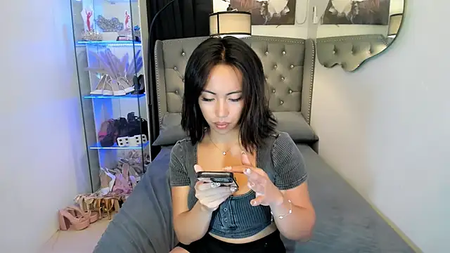 Snapshot of reighnempress chatting on 21, 2, 2026 reighnempress online show from 21, 2, 2026