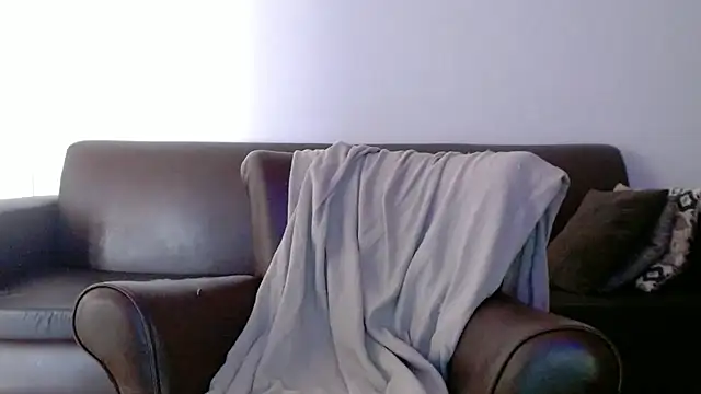 Snapshot of Linda1975 chatting on 25, 2, 2026 Linda1975 online show from 25, 2, 2026