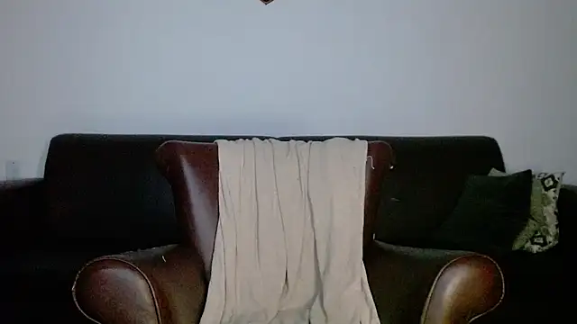 Snapshot of Linda1975 chatting on 26, 2, 2026 Linda1975 online show from 26, 2, 2026