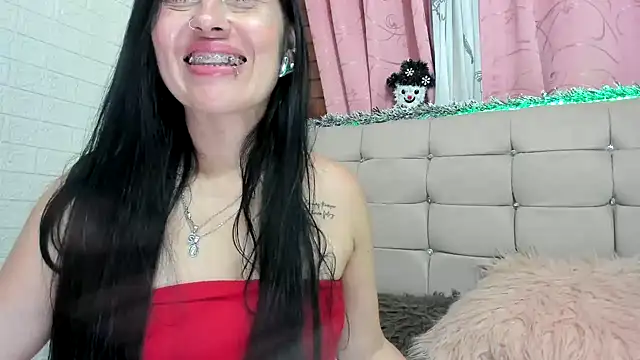 Snapshot of Tania_mature chatting on 27, 12, 2024 Tania mature online show from 27, 12, 2024