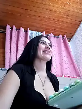 Snapshot of Tania_mature chatting on 28, 12, 2024 Tania mature online show from 28, 12, 2024