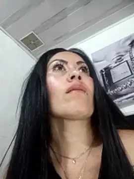 Tania mature online show from 1, 5, 2026