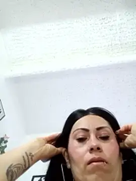 Tania mature online show from 12, 5, 2026