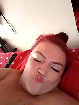 Snapshot of antonela_ladiabla chatting on 5, 2, 2025 antonela ladiabla online show from 5, 2, 2025