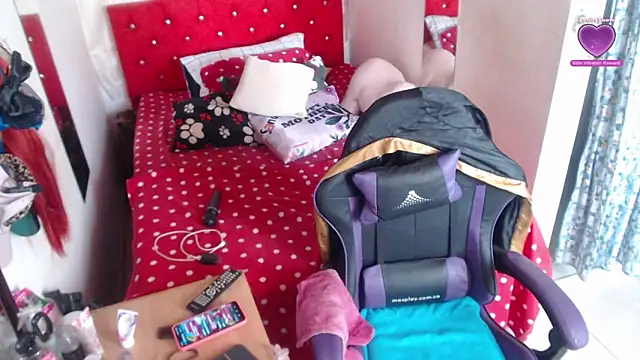 antonela ladiabla online show from 24, 10, 2025