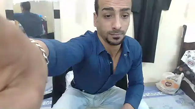 Snapshot of highguy chatting on 4, 12, 2024 highguy online show from 4, 12, 2024