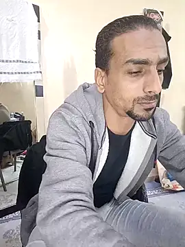 Snapshot of highguy chatting on 7, 12, 2024 highguy online show from 7, 12, 2024