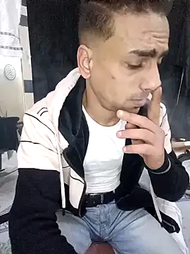 Snapshot of highguy chatting on 19, 2, 2025 highguy online show from 19, 2, 2025