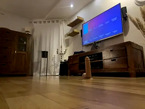 Snapshot of bipatrick40 chatting on 14, 11, 2025 bipatrick40 online show from 14, 11, 2025