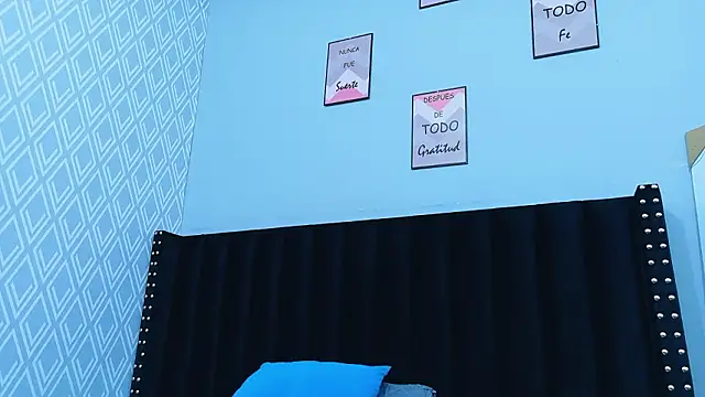 Snapshot of colombiamommy chatting on 12, 3, 2026 colombiamommy online show from 12, 3, 2026