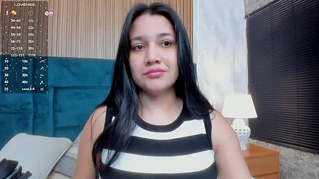 Snapshot of Kareena_chopra chatting on 30, 3, 2026 Kareena chopra online show from 30, 3, 2026