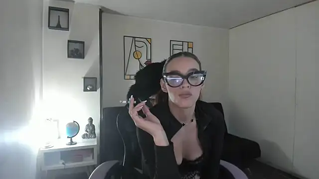 Snapshot of kay_marie chatting on 16, 2, 2026 kay marie online show from 16, 2, 2026