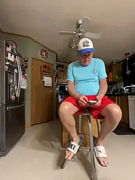 Snapshot of mailmanmark chatting on 17, 9, 2025 mailmanmark online show from 17, 9, 2025