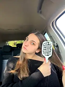 DoriDeluxe66 online show from 12, 11, 2025