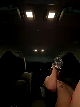 DoriDeluxe66 online show from 20, 11, 2025