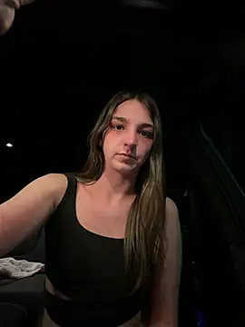 Snapshot of DoriDeluxe66 chatting on 7, 2, 2026 DoriDeluxe66 online show from 7, 2, 2026