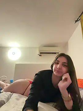 Snapshot of DoriDeluxe66 chatting on 16, 2, 2026 DoriDeluxe66 online show from 16, 2, 2026