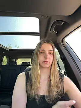 Snapshot of DoriDeluxe66 chatting on 22, 2, 2026 DoriDeluxe66 online show from 22, 2, 2026