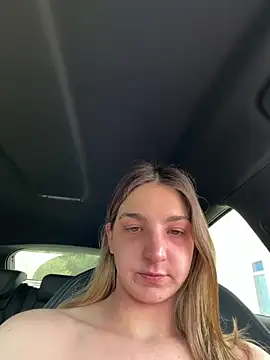 Snapshot of DoriDeluxe66 chatting on 21, 3, 2026 DoriDeluxe66 online show from 21, 3, 2026