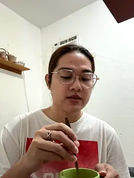 Snapshot of MarieLoveGlamorous chatting on 30, 9, 2025 MarieLoveGlamorous online show from 30, 9, 2025