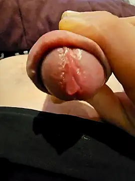 GrosseMinniHulk online show from 17, 12, 2024