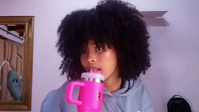 Snapshot of naia_blessed chatting on 30, 9, 2025 naia blessed online show from 30, 9, 2025